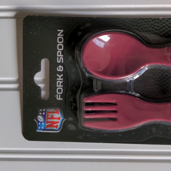 NFL Washington Commanders Fan Fork & Spoon Toddler Kids Set 3+ Years New - Picture 2 of 6